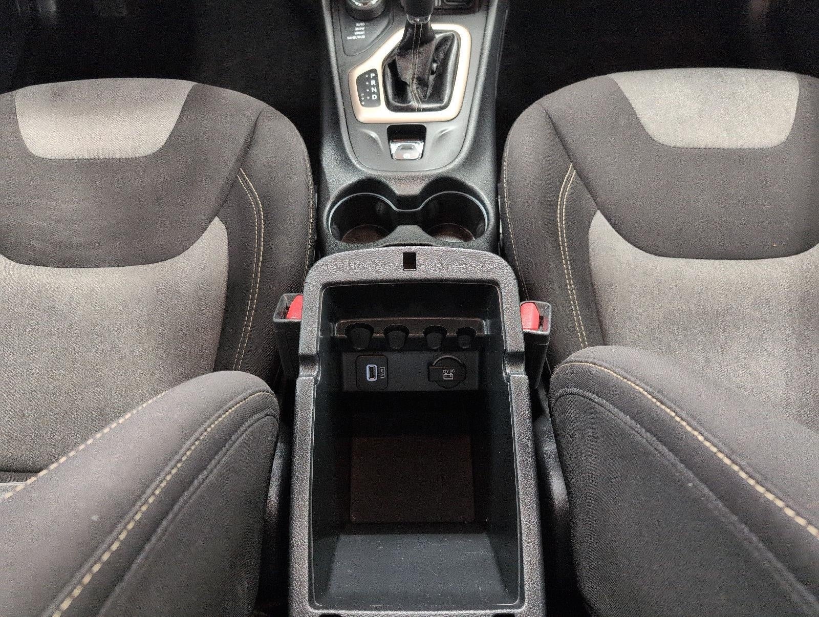 2016 Jeep Cherokee 4WD 4dr Altitude