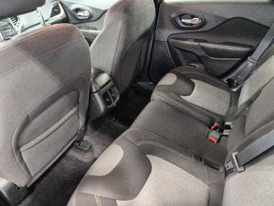 2016 Jeep Cherokee 4WD 4dr Altitude