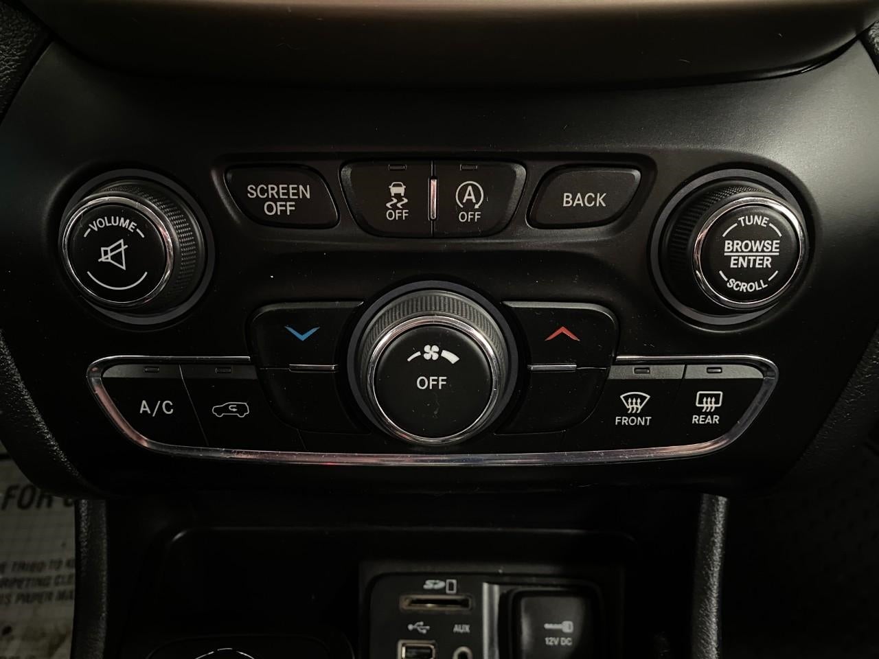 2016 Jeep Cherokee 4WD 4dr Latitude