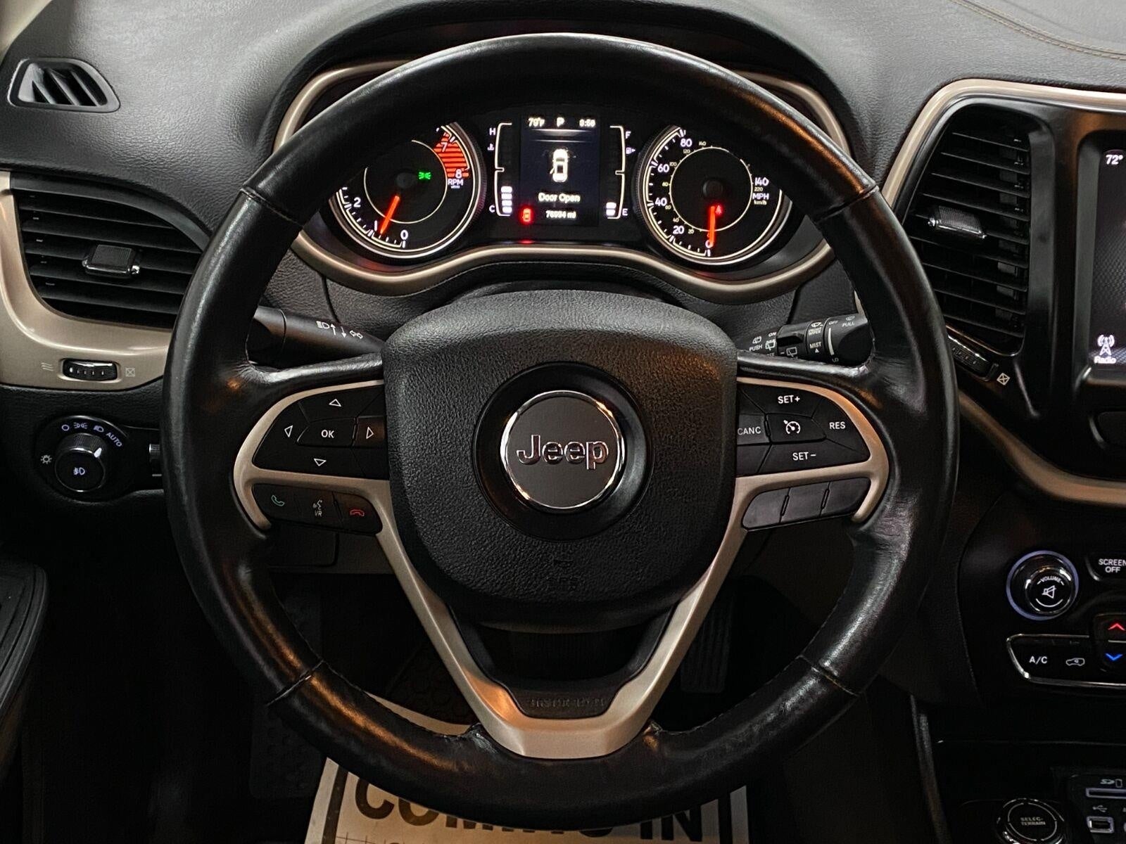2016 Jeep Cherokee 4WD 4dr Altitude