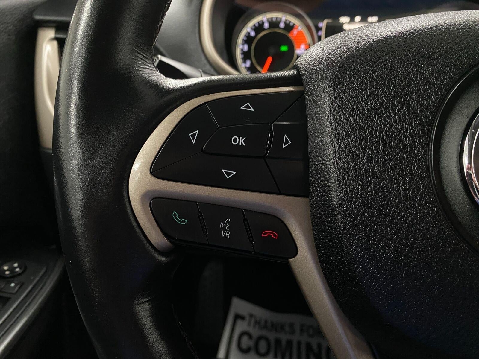 2016 Jeep Cherokee 4WD 4dr Altitude