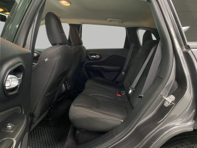 2016 Jeep Cherokee 4WD 4dr Altitude