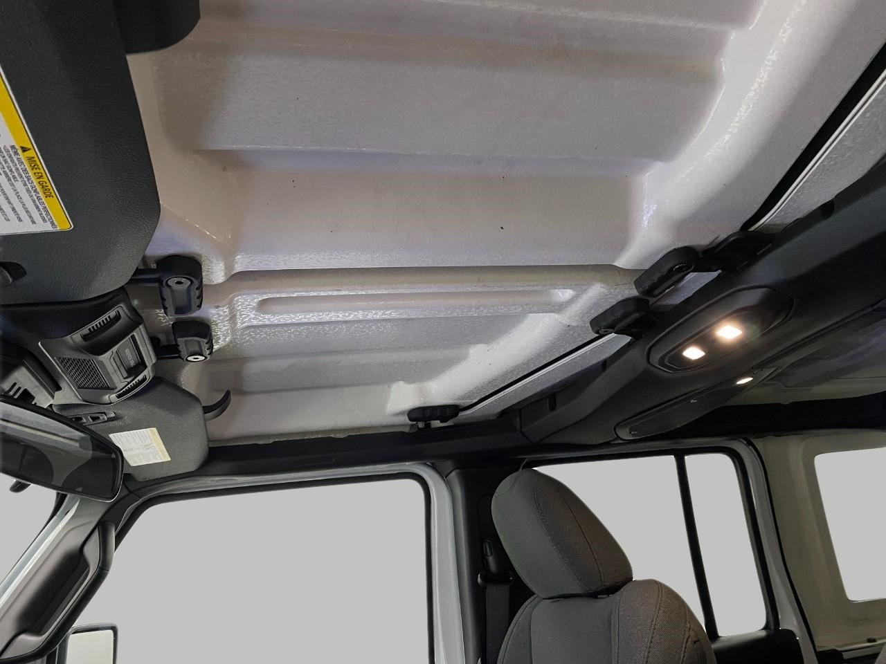 2025 Jeep Wrangler Willys 4 Door 4x4
