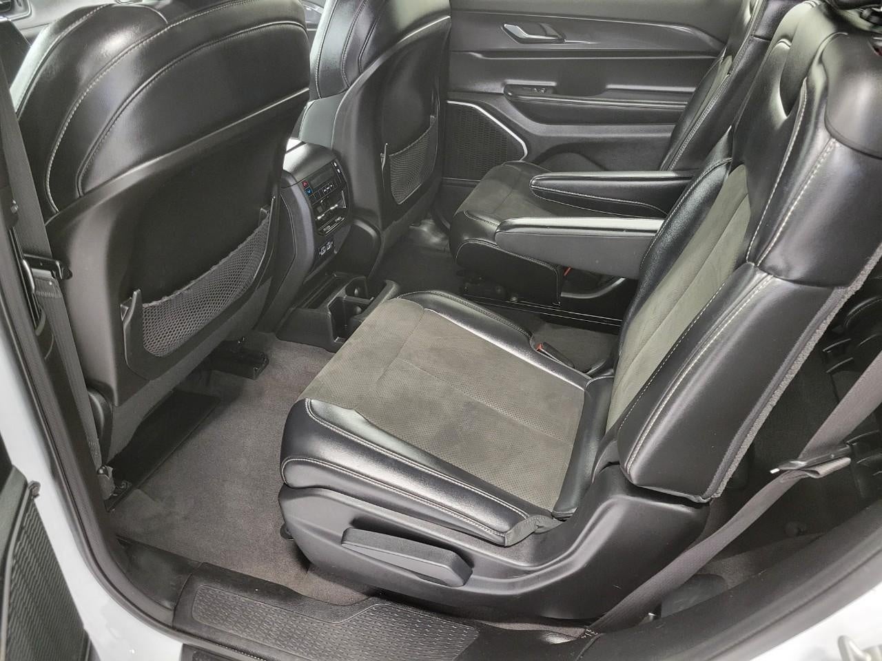 2021 Jeep Grand Cherokee L Altitude 4x4