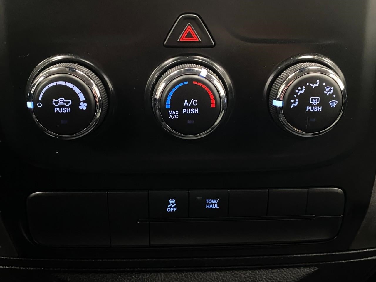 2017 RAM 1500 Express 4x4 Quad Cab 6'4 Box