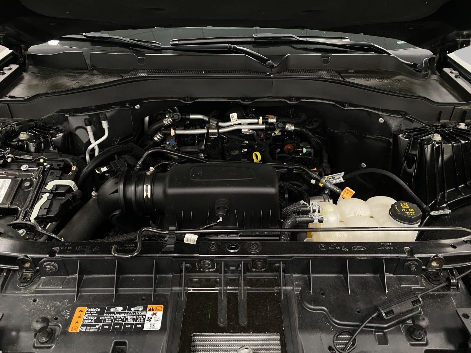 2023 Ford Explorer XLT 4WD