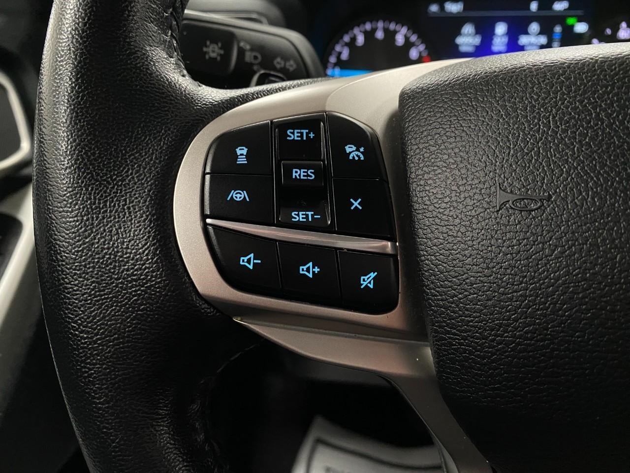 2020 Ford Explorer XLT 4WD