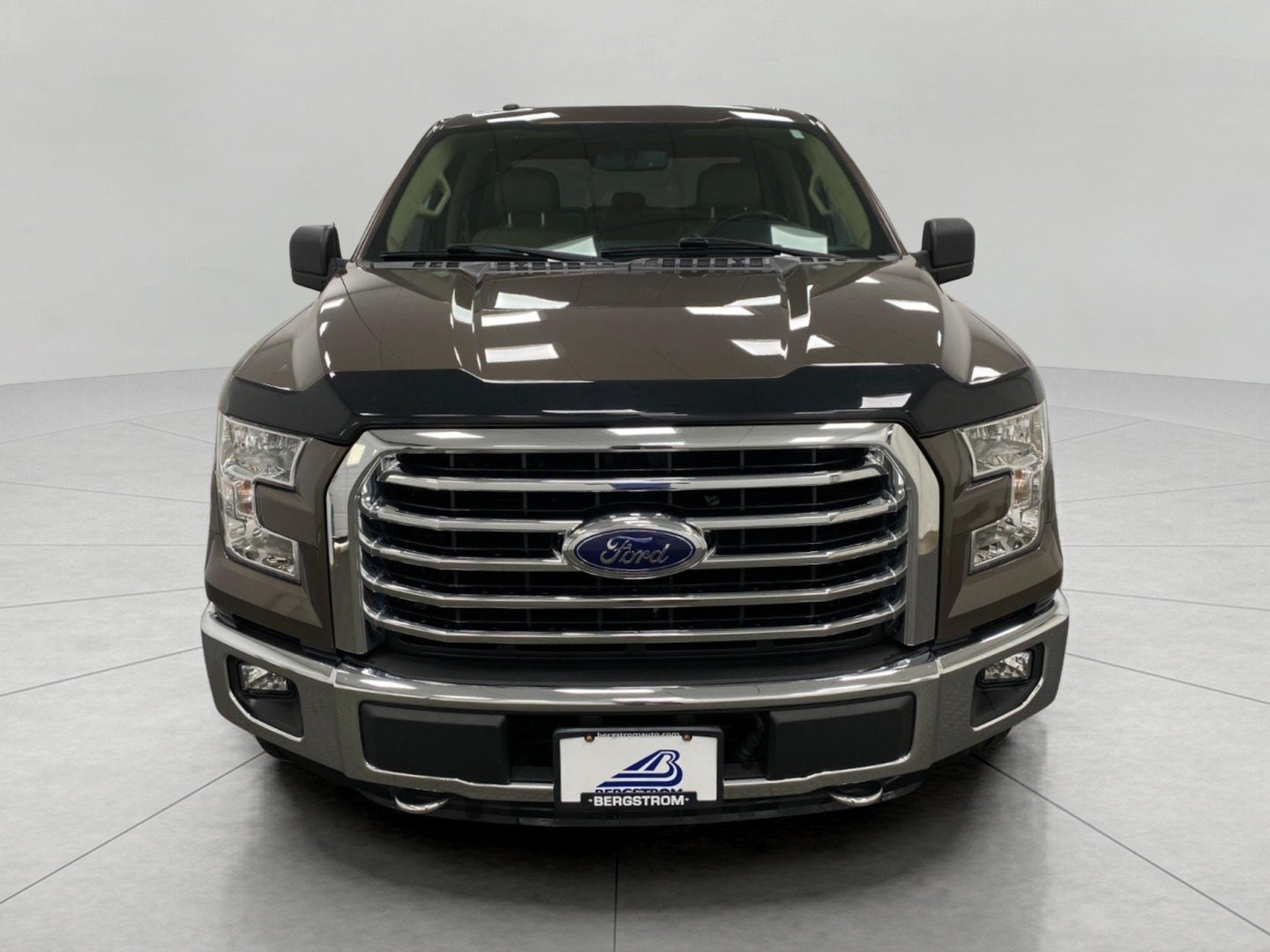 2016 Ford F-150 4WD SuperCrew 145 XLT