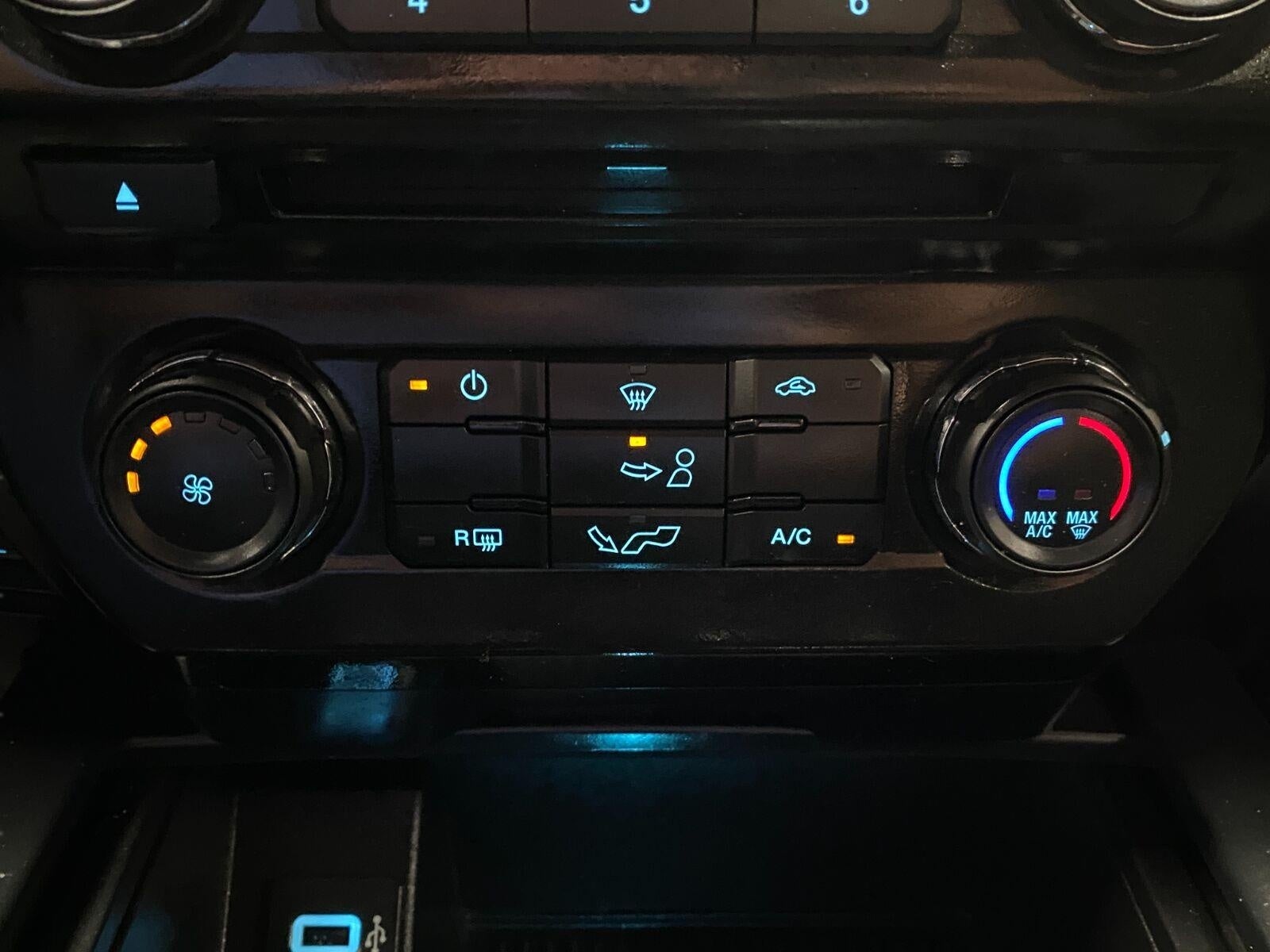 2017 Ford F-150 XL 4WD SuperCrew 5.5' Box