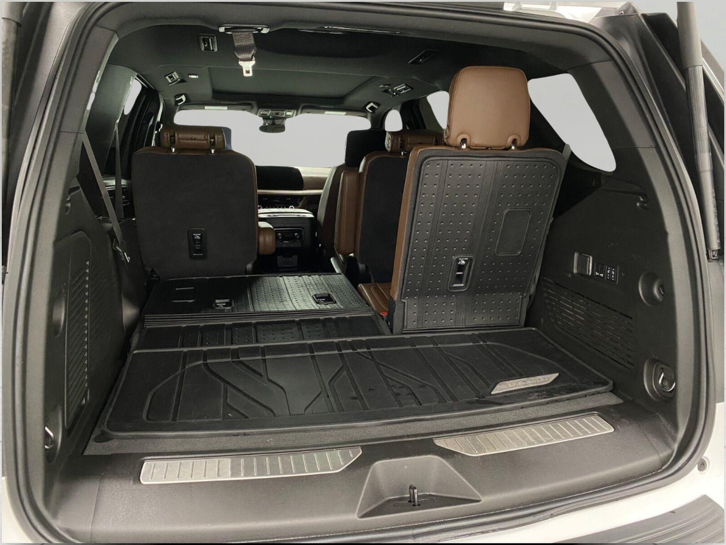 2025 Chevrolet Tahoe 4WD 4dr High Country