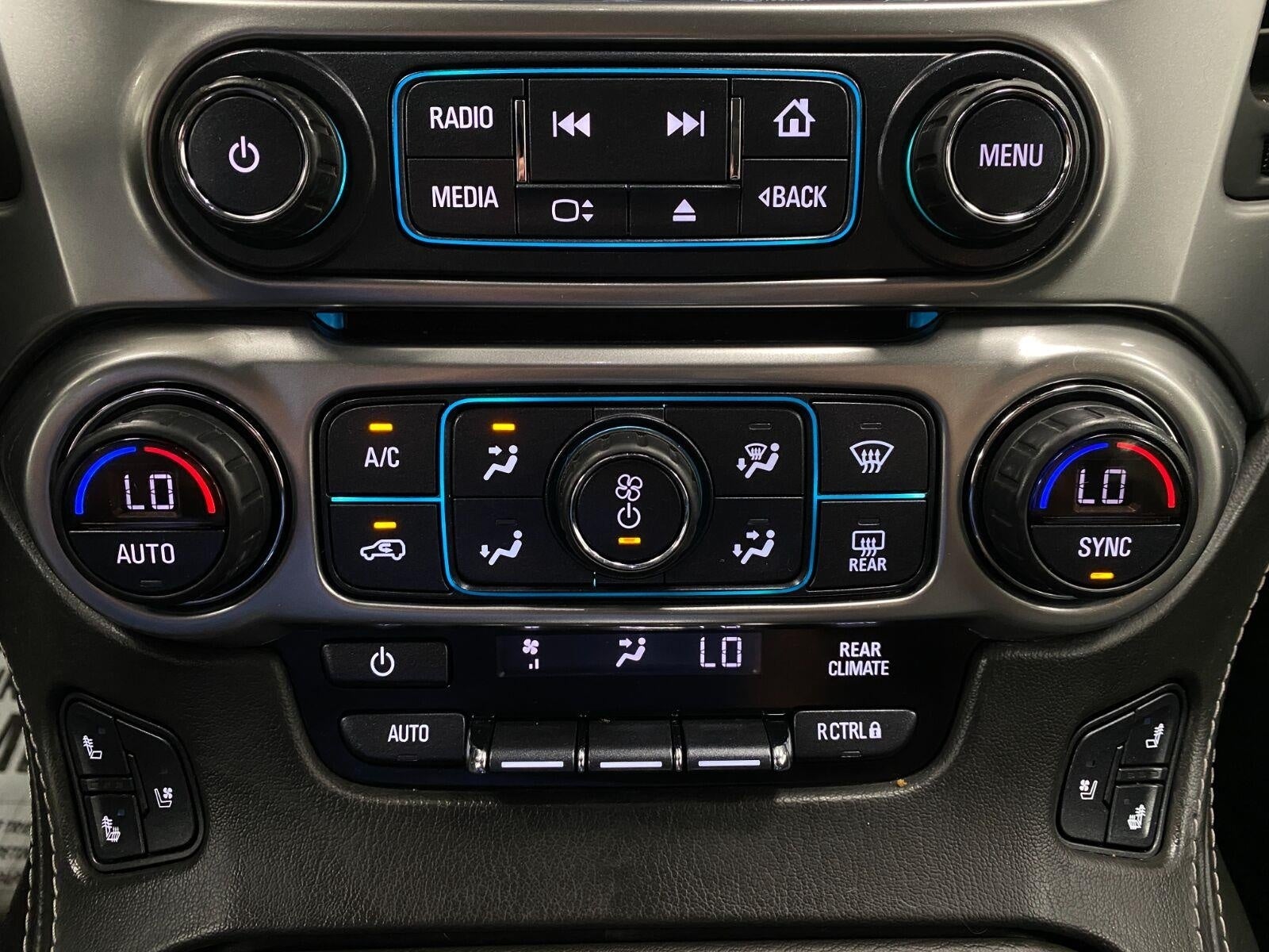 2020 Chevrolet Suburban 4WD 4dr Premier