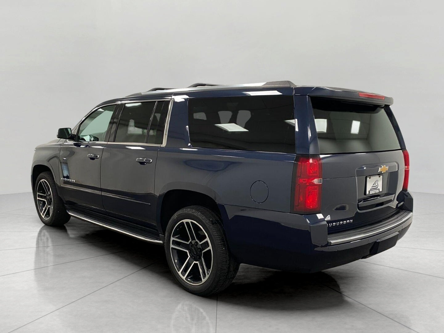 2020 Chevrolet Suburban 4WD 4dr Premier