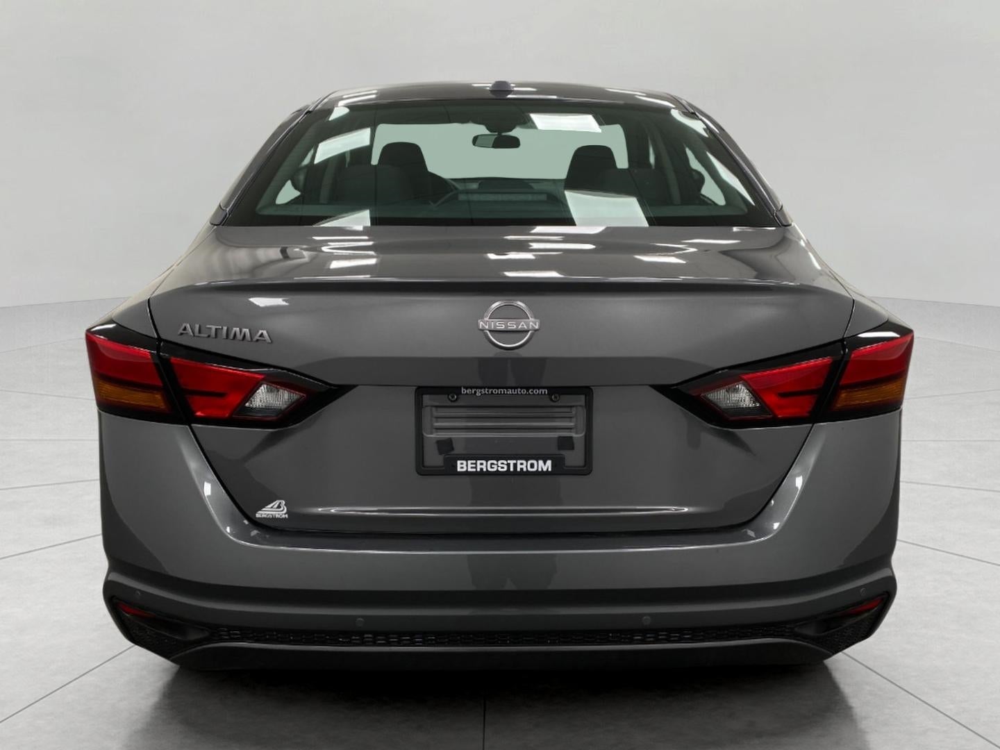 2025 Nissan Altima S FWD