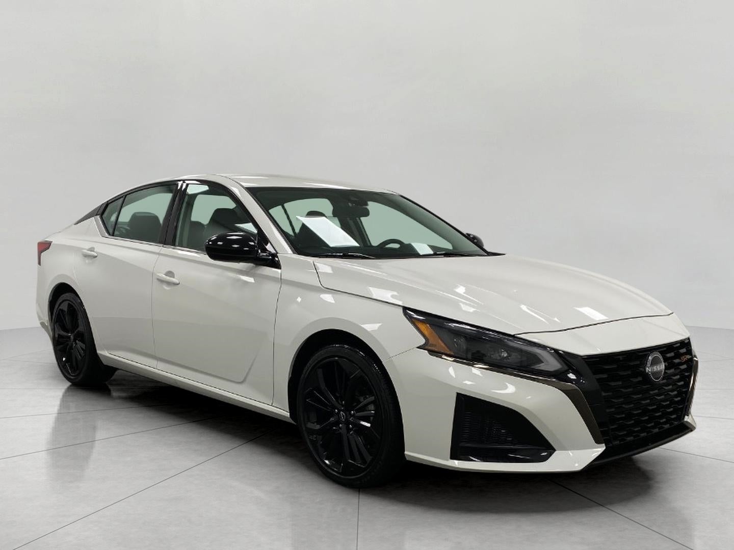 2024 Nissan Altima 2.5 SR Sedan