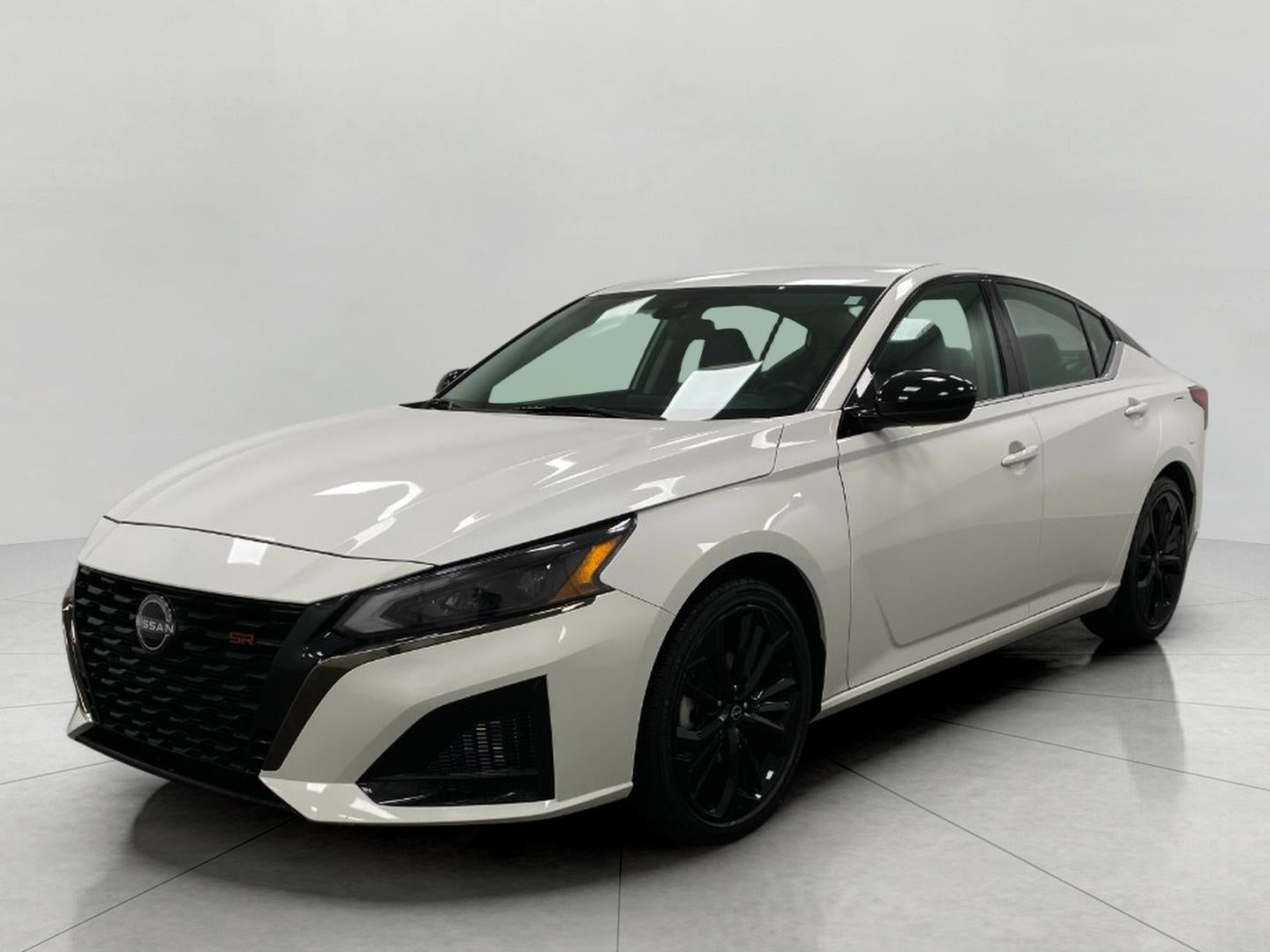 2024 Nissan Altima 2.5 SR Sedan