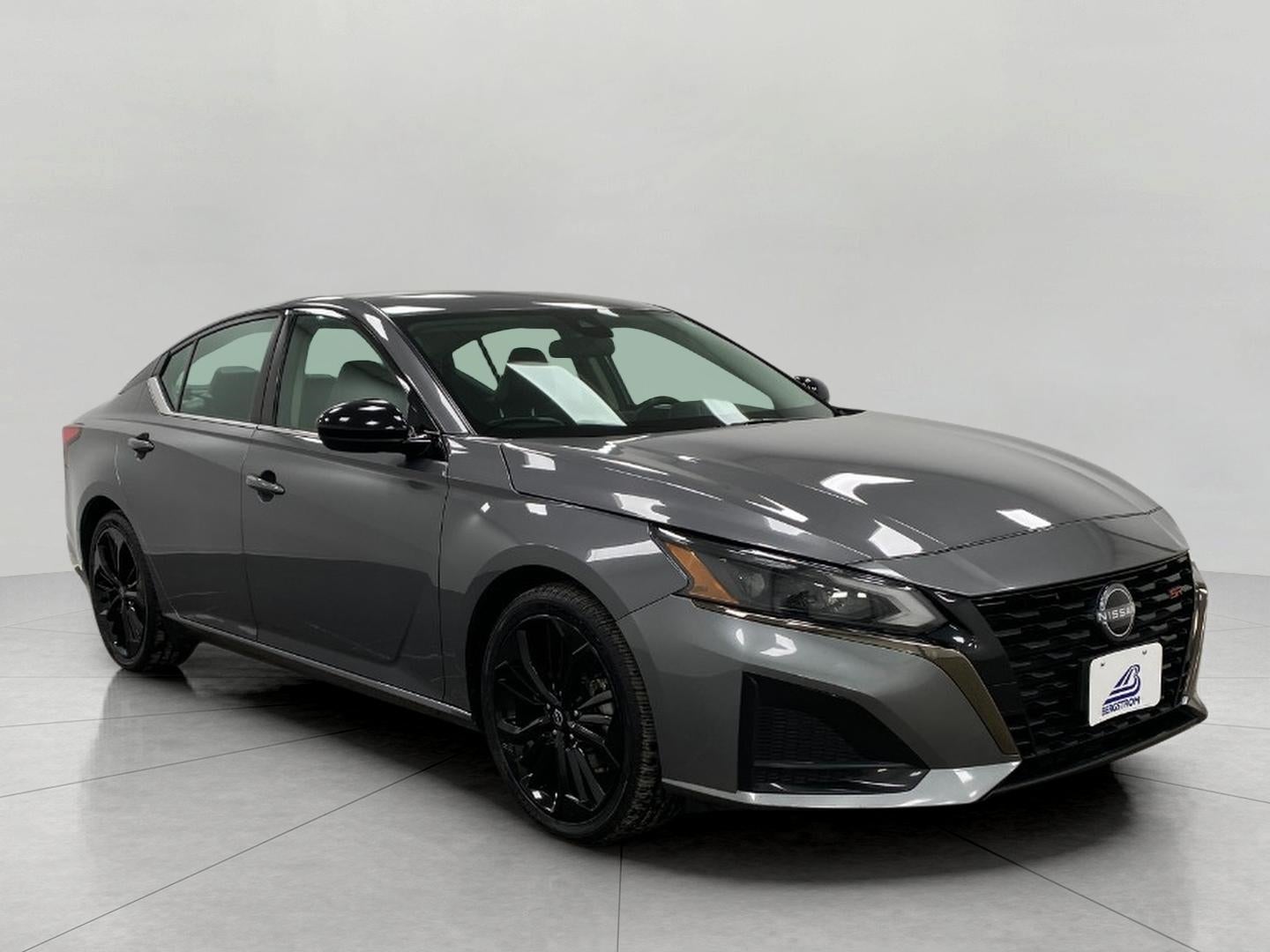 2024 Nissan Altima 2.5 SR Sedan