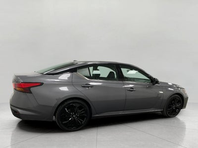 2024 Nissan Altima 2.5 SR Sedan