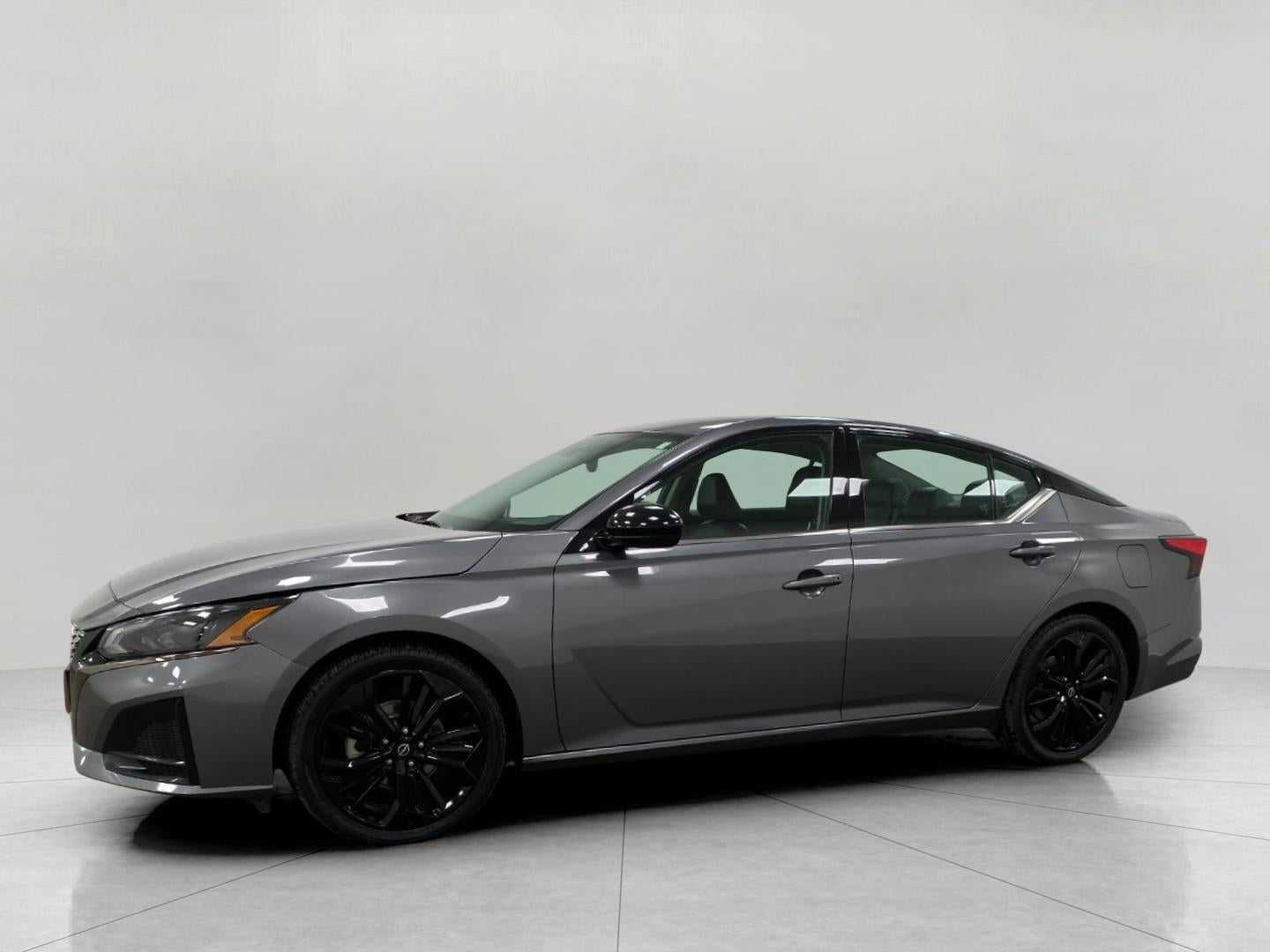 2024 Nissan Altima 2.5 SR Sedan