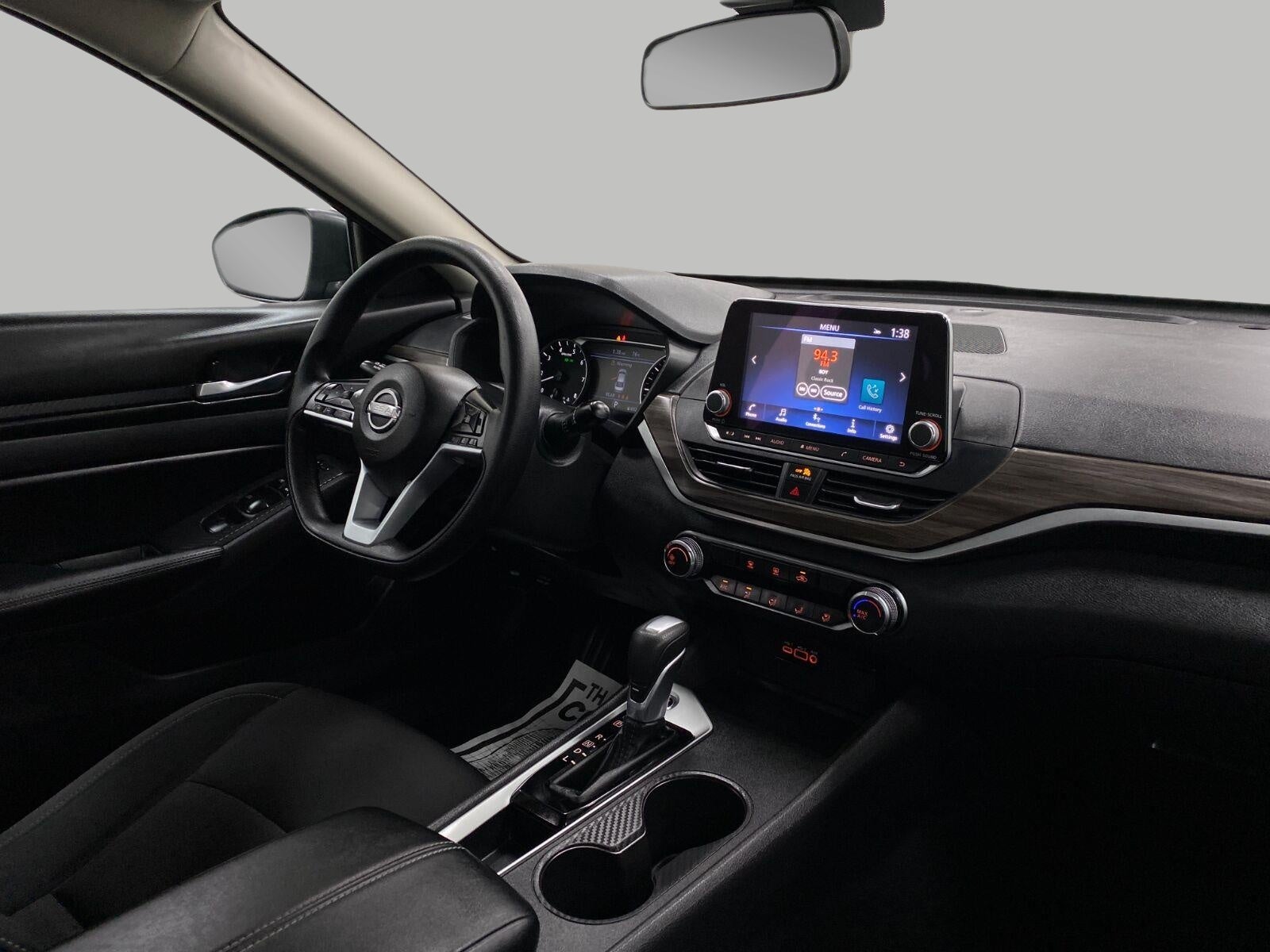 2025 Nissan Altima SV FWD
