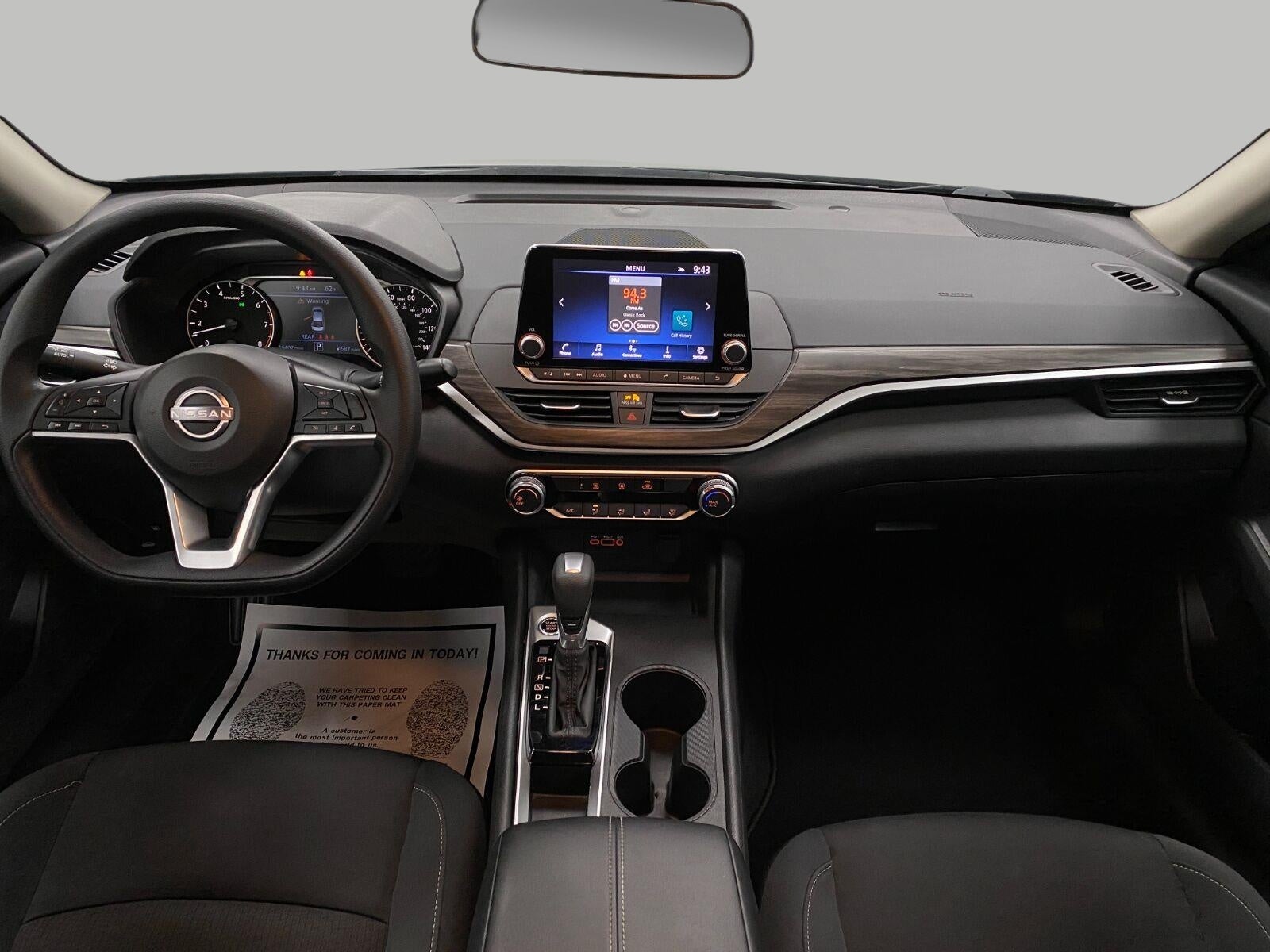 2025 Nissan Altima SV FWD