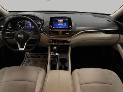 2025 Nissan Altima SV FWD