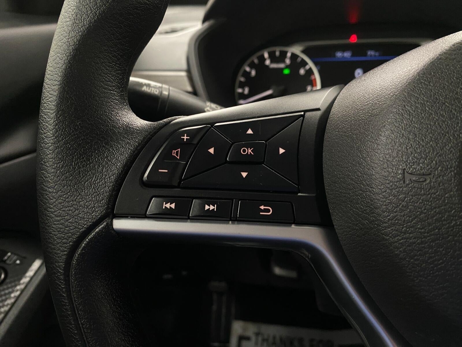 2025 Nissan Altima SV FWD