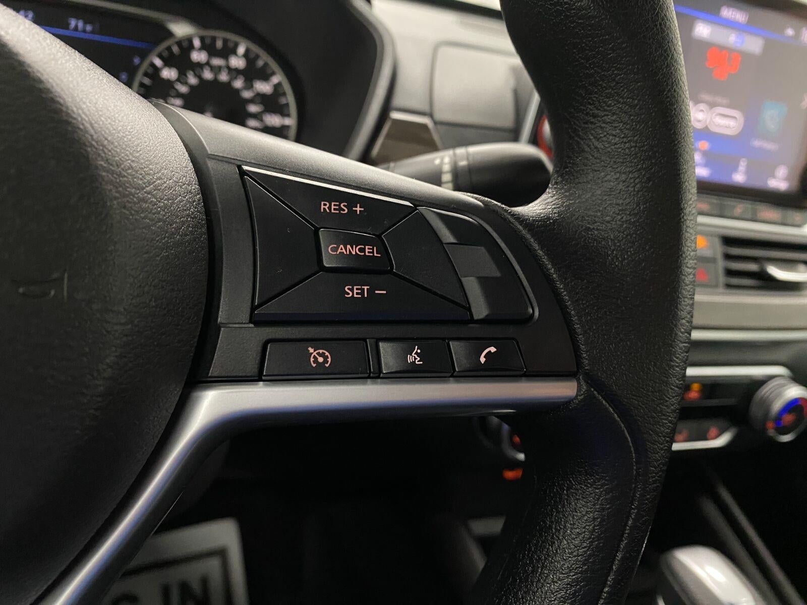 2025 Nissan Altima SV FWD