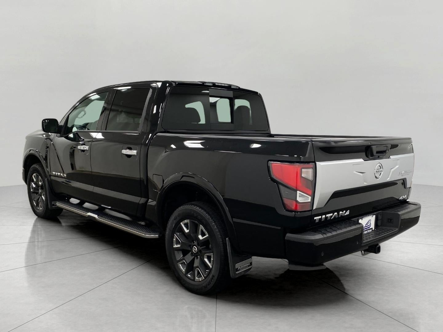 2021 Nissan Titan 4x4 Crew Cab Platinum Reserve