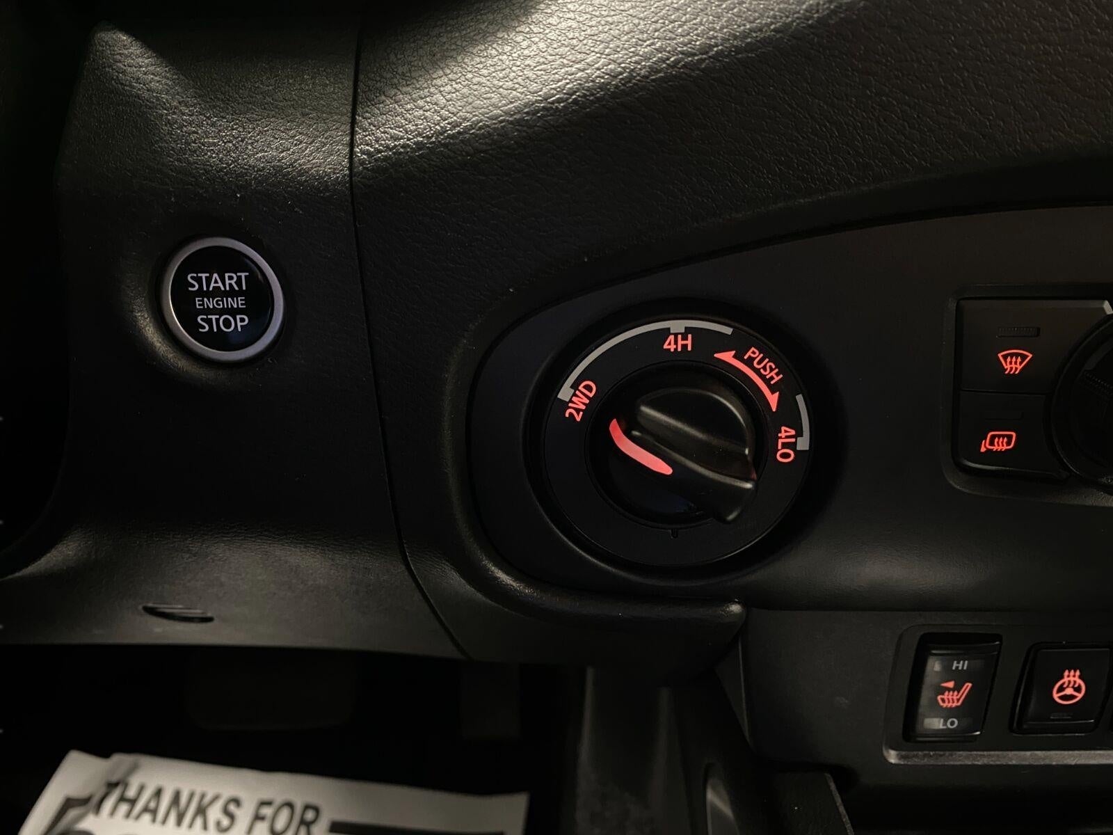 2023 Nissan Frontier Crew Cab 4x4 SV Auto