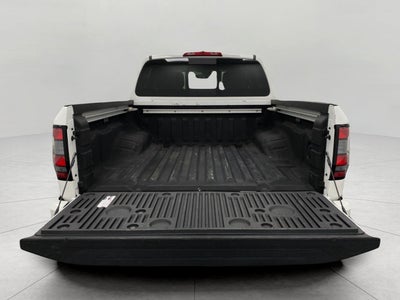 2023 Nissan Frontier Crew Cab 4x4 SV Auto