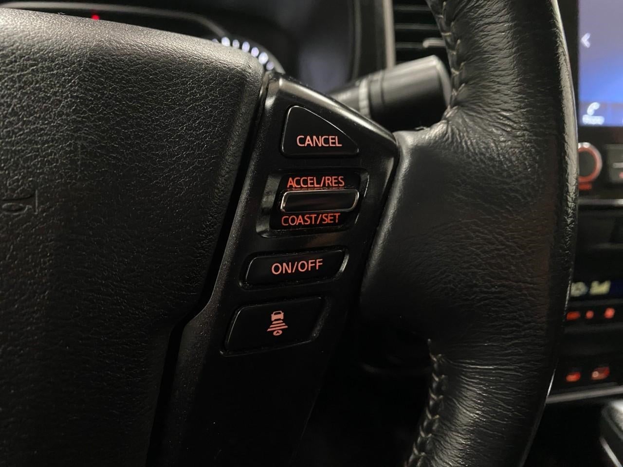 2023 Nissan Frontier Crew Cab 4x4 SV Auto