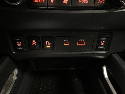 2023 Nissan Frontier Crew Cab 4x4 SV Auto