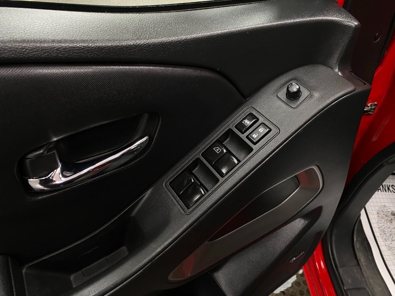 2023 Nissan Frontier Crew Cab 4x4 SV Auto