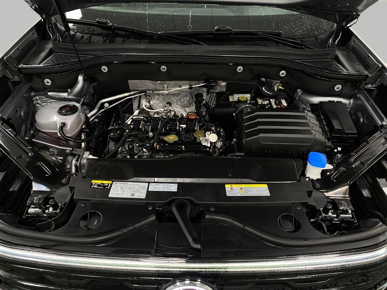 2025 Volkswagen Atlas Cross Sport 2.0T SE w/Technology 4MOTION