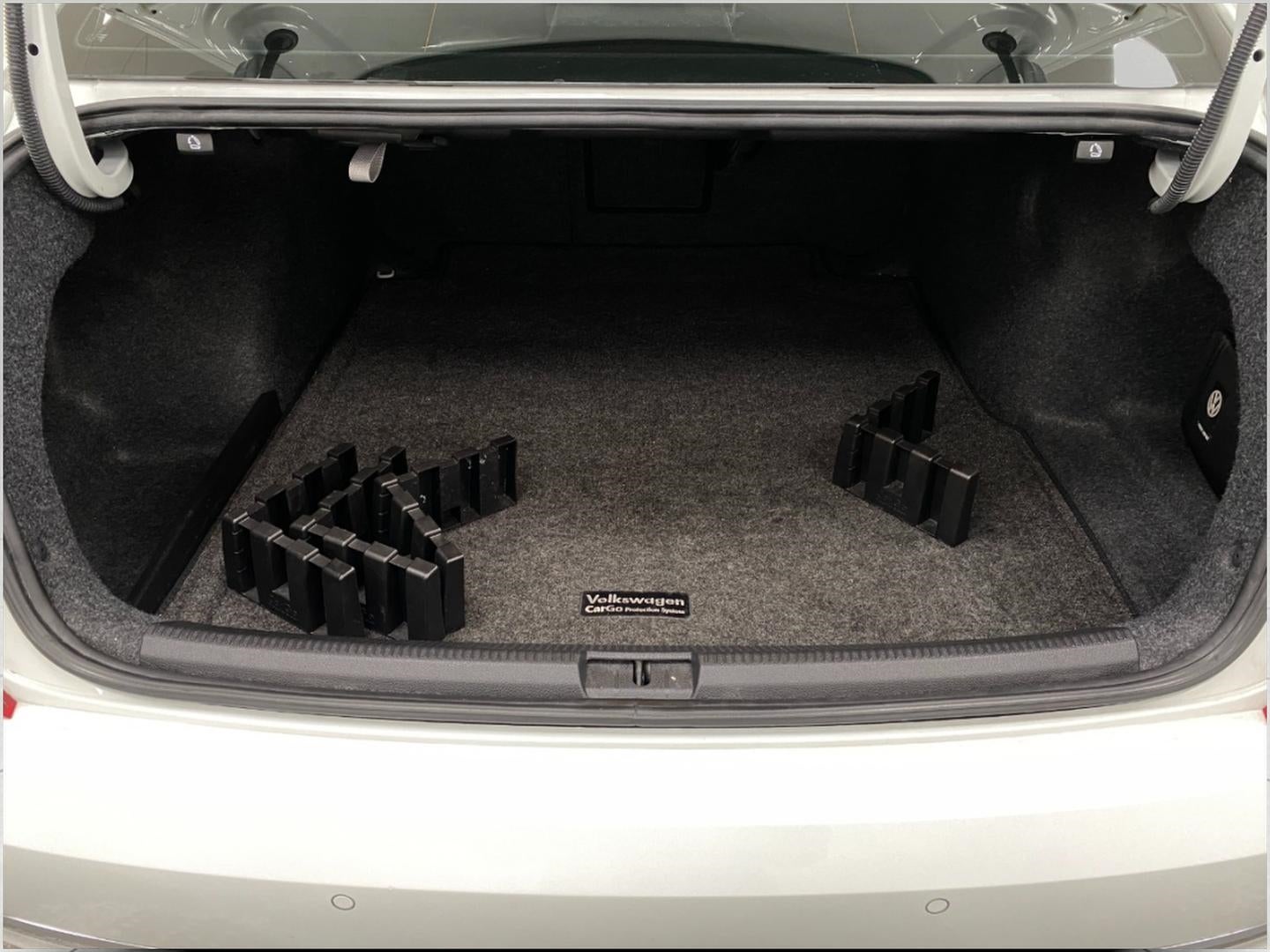 2017 Volkswagen Passat 1.8T SEL Premium Auto