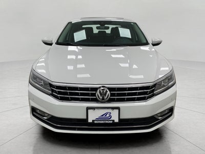 2017 Volkswagen Passat 1.8T SEL Premium Auto