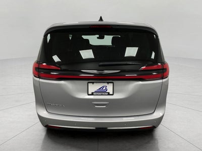 2024 Chrysler Pacifica Touring L FWD