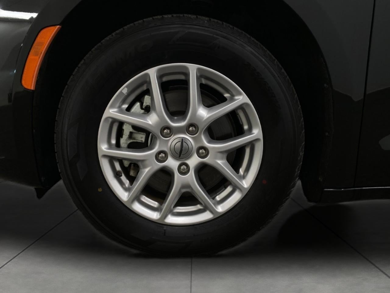 2024 Chrysler Pacifica Touring L FWD