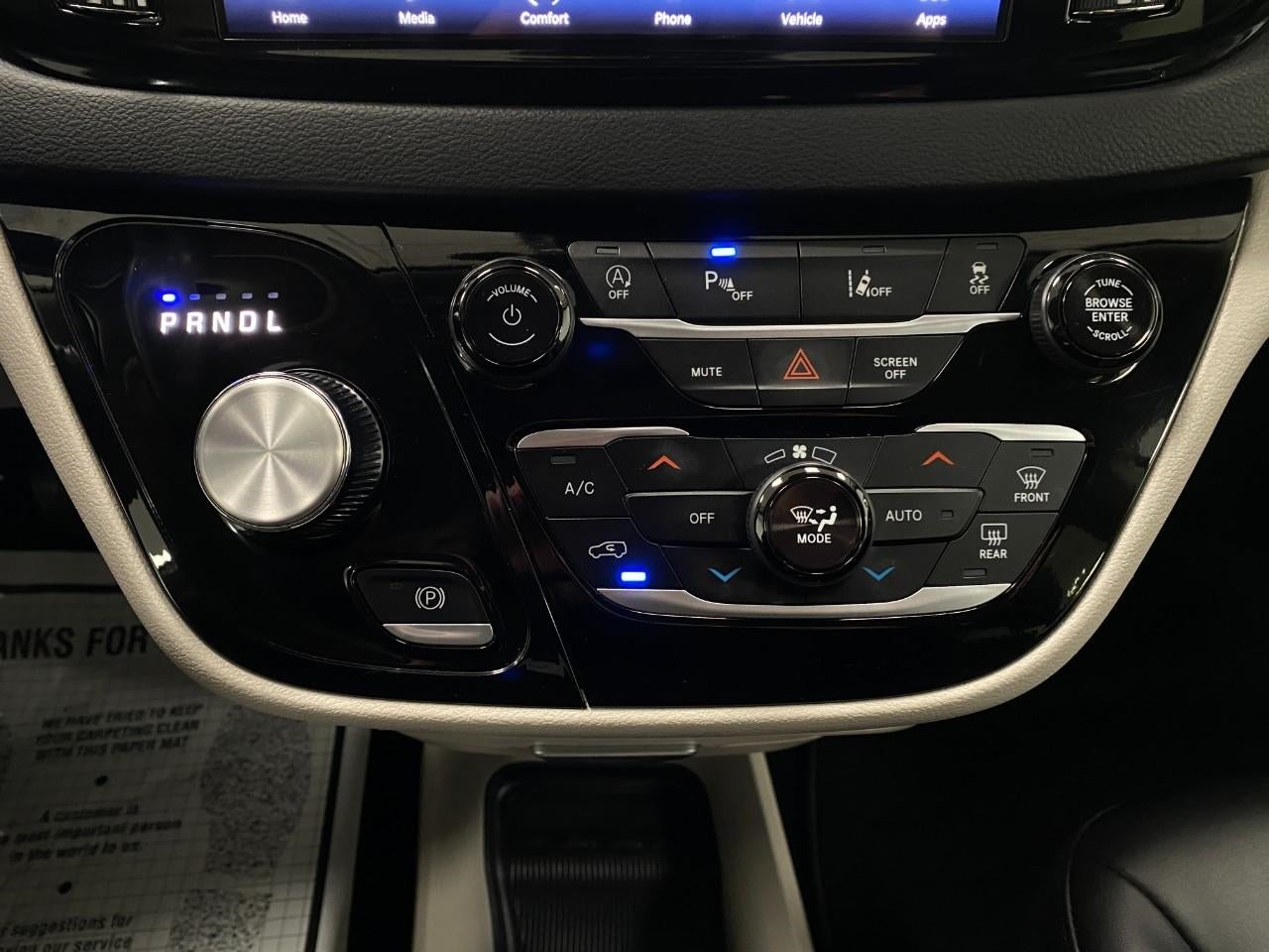 2024 Chrysler Pacifica Touring L FWD