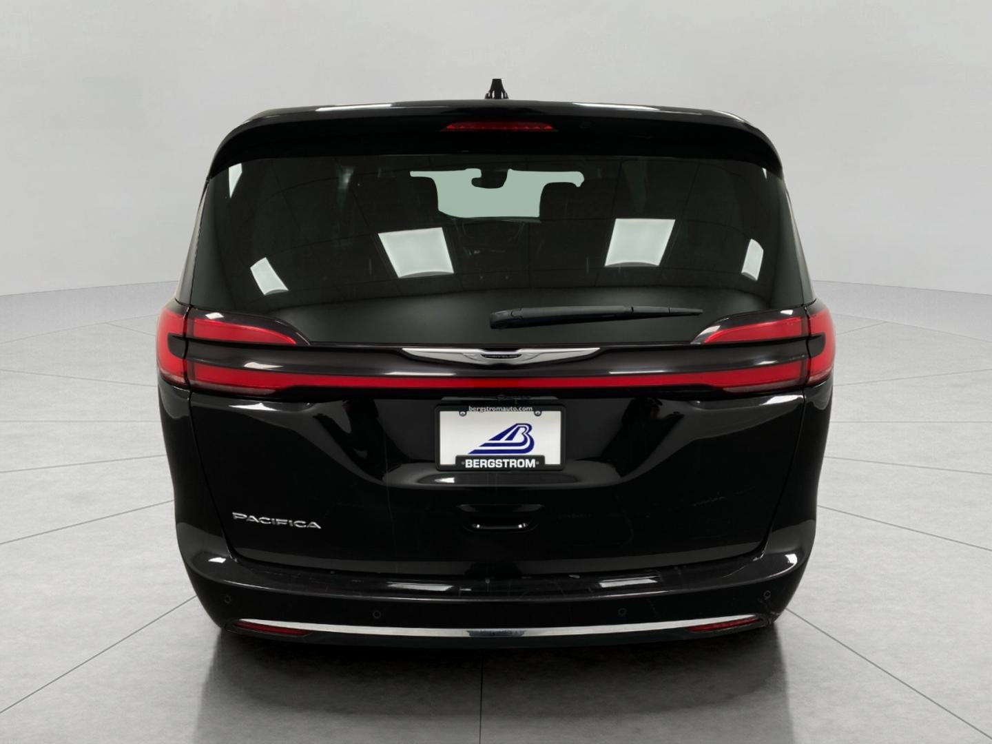 2024 Chrysler Pacifica Touring L FWD