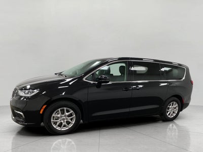 2024 Chrysler Pacifica Touring L FWD