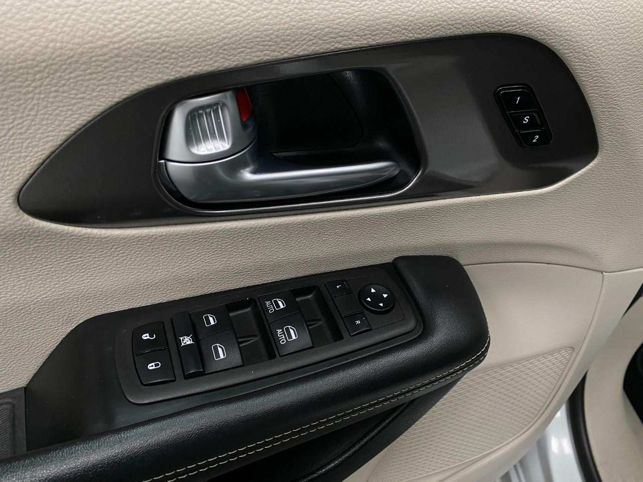 2024 Chrysler Pacifica Touring L FWD