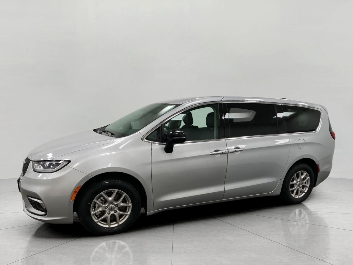 2024 Chrysler Pacifica Touring L FWD