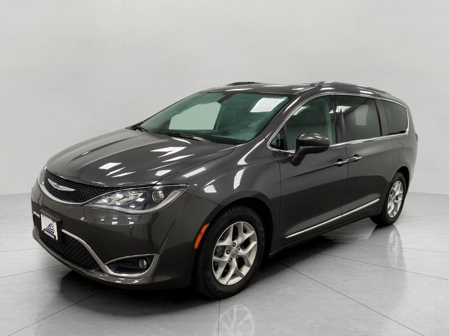 2017 Chrysler Pacifica Touring-L Plus FWD