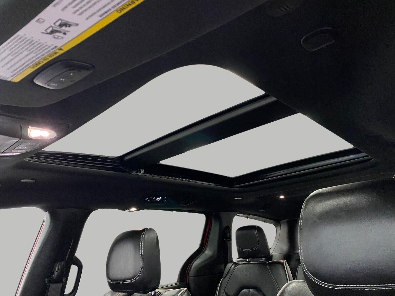 2025 Chrysler Pacifica Limited FWD