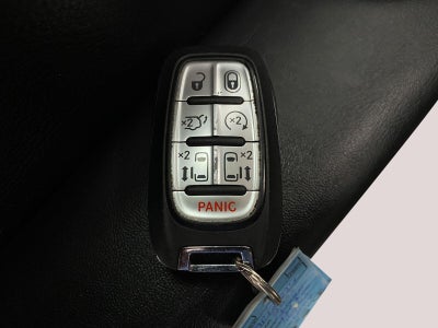 2025 Chrysler Pacifica Limited FWD