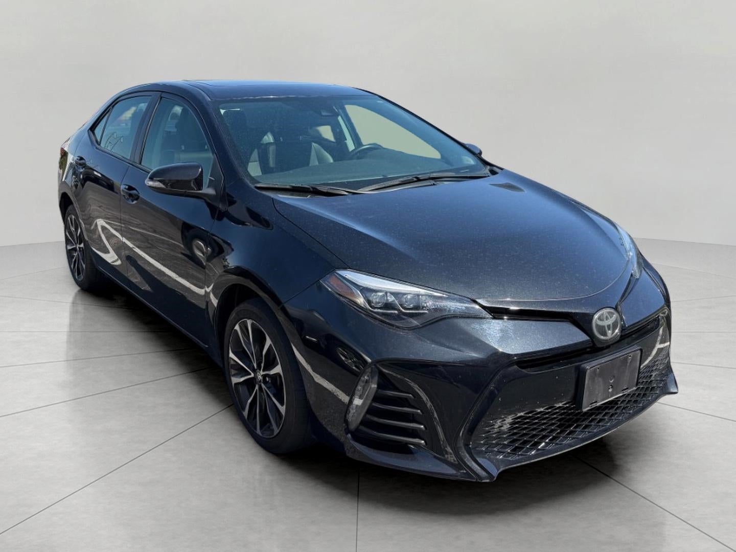 2019 Toyota Corolla SE AT's photo