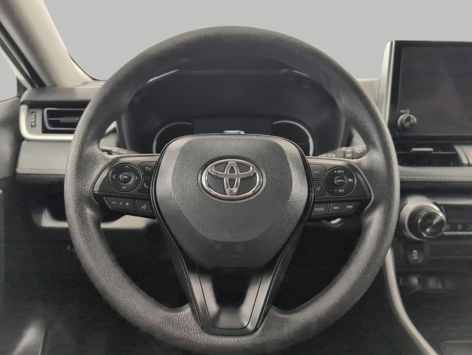 2025 Toyota RAV4 XLE AWD
