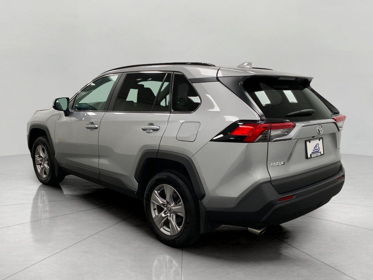 2025 Toyota RAV4 XLE AWD