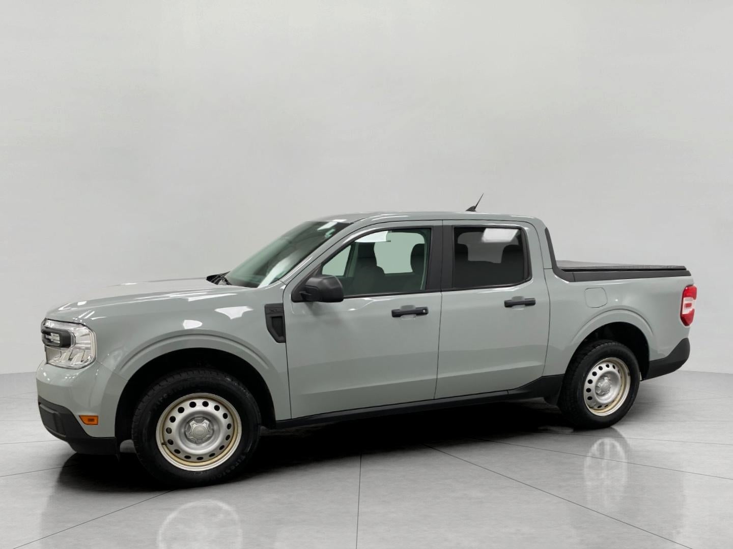 2022 Ford Maverick XL AWD SuperCrew